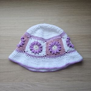 Kids Crochet Hat - White and Purple